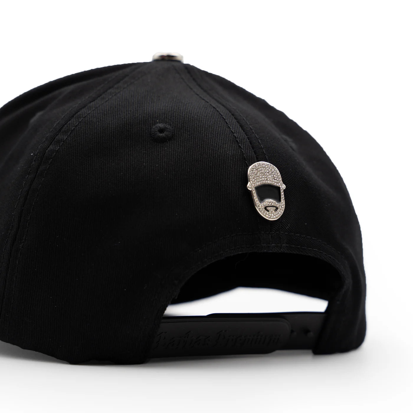 77 - BARBAS HATS